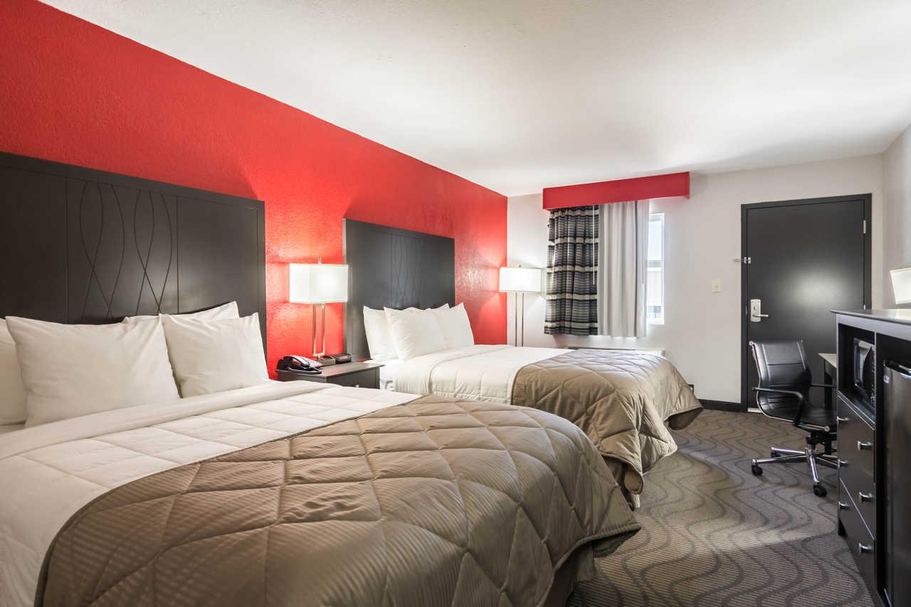 Clarion Inn & Suites Russellville I-40 Exteriör bild